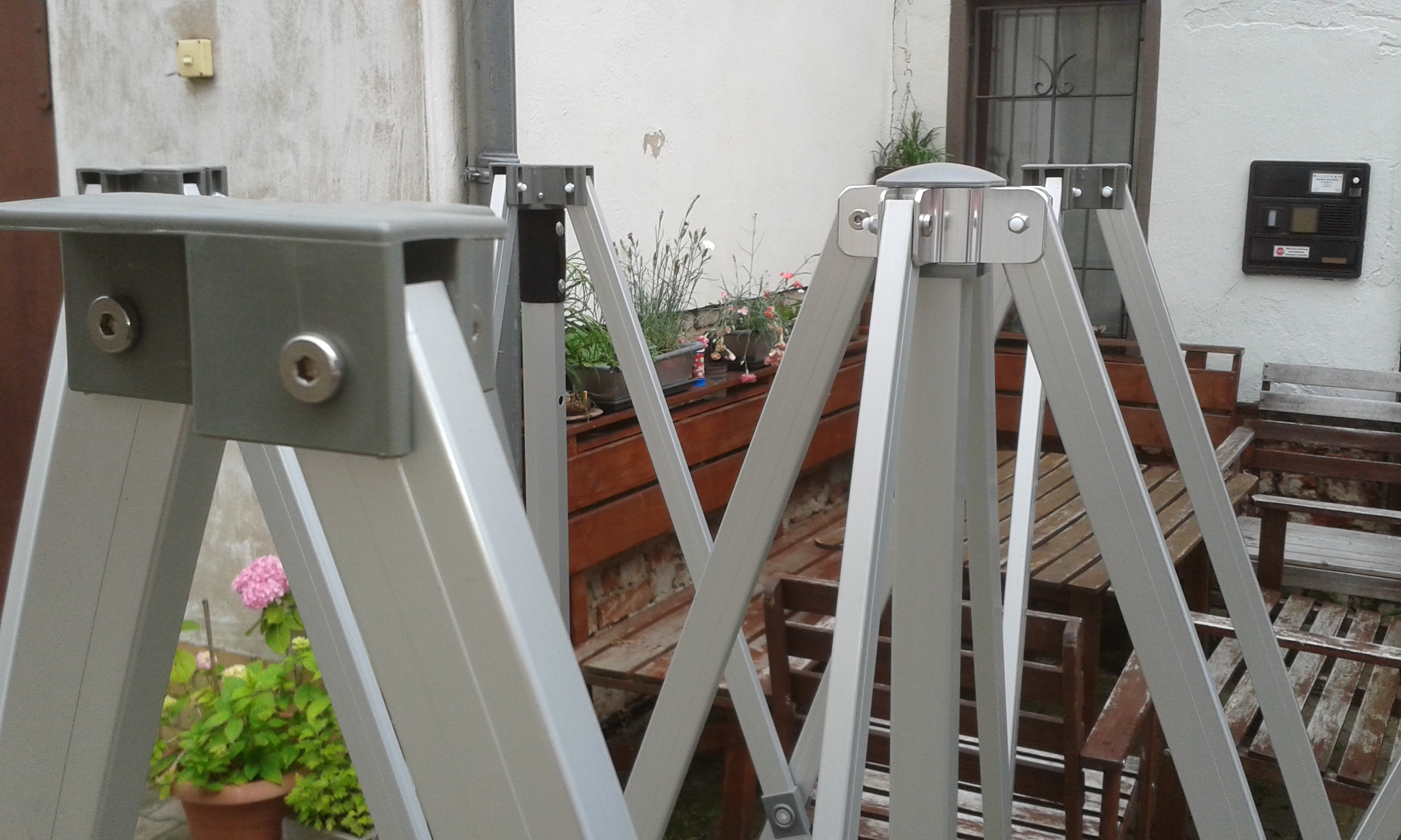 Premium Faltpavillon mit Aluminiumgestell mieten in Dresden